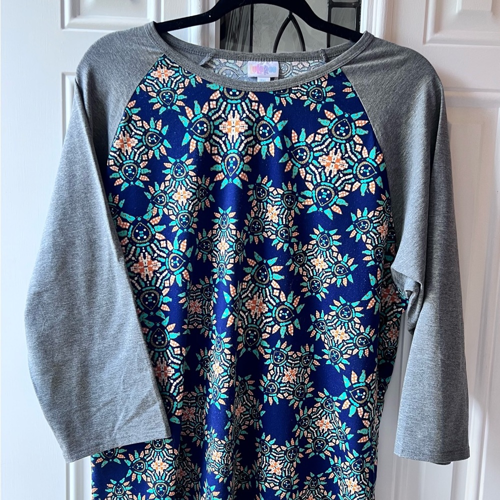 2X LulaRoe Randy Baseball Jersey - Never Worn